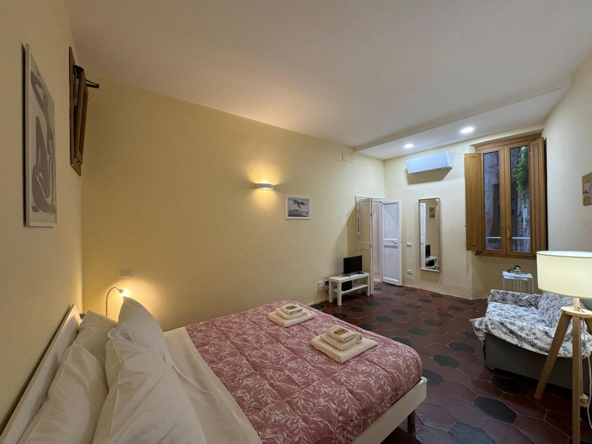 Le Due Torri In Rione Monti Appartamento *