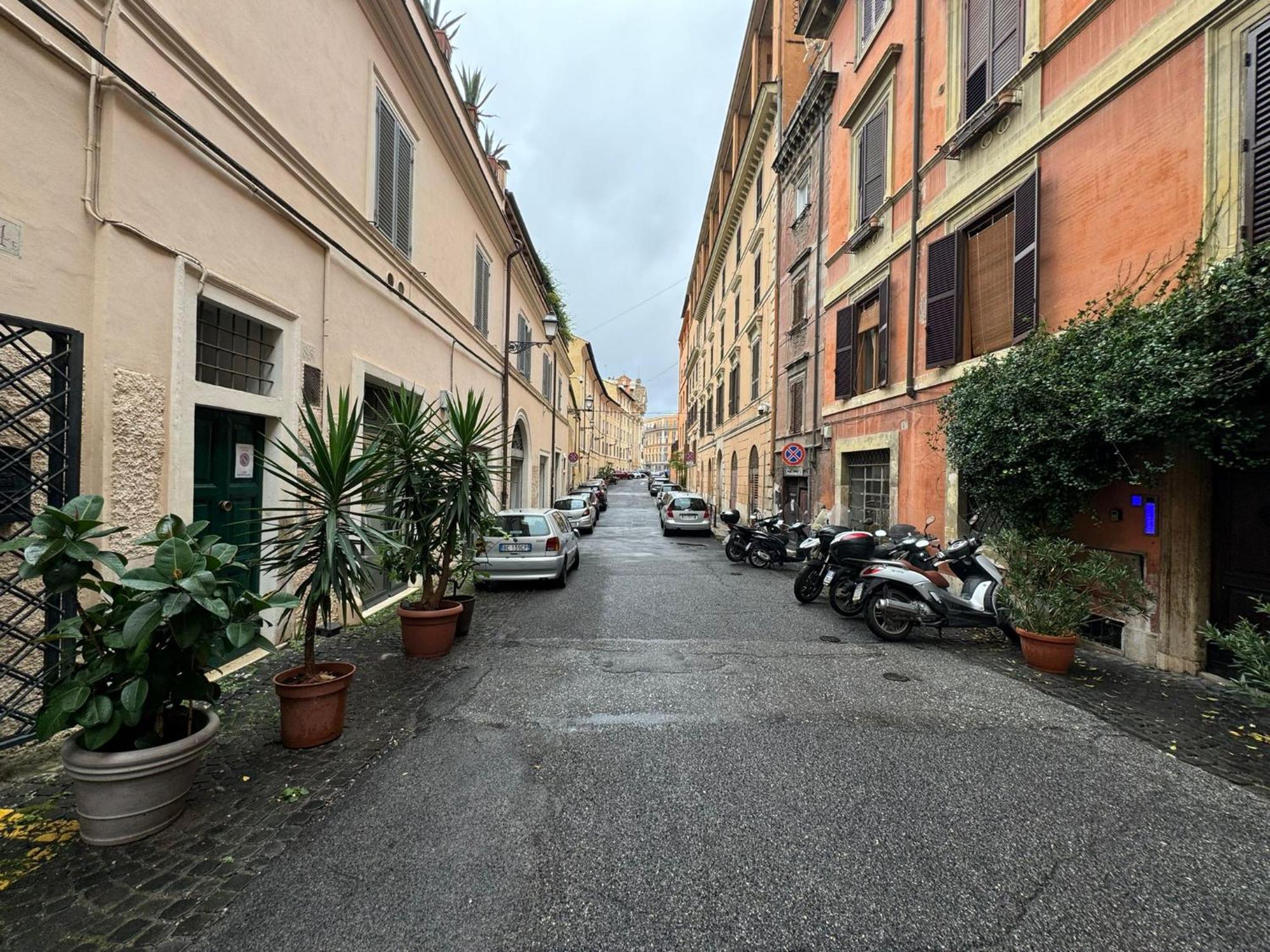 Le Due Torri In Rione Monti Appartamento